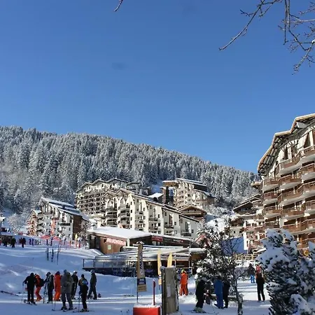 Saboia A08 Cles Blanches * Courchevel